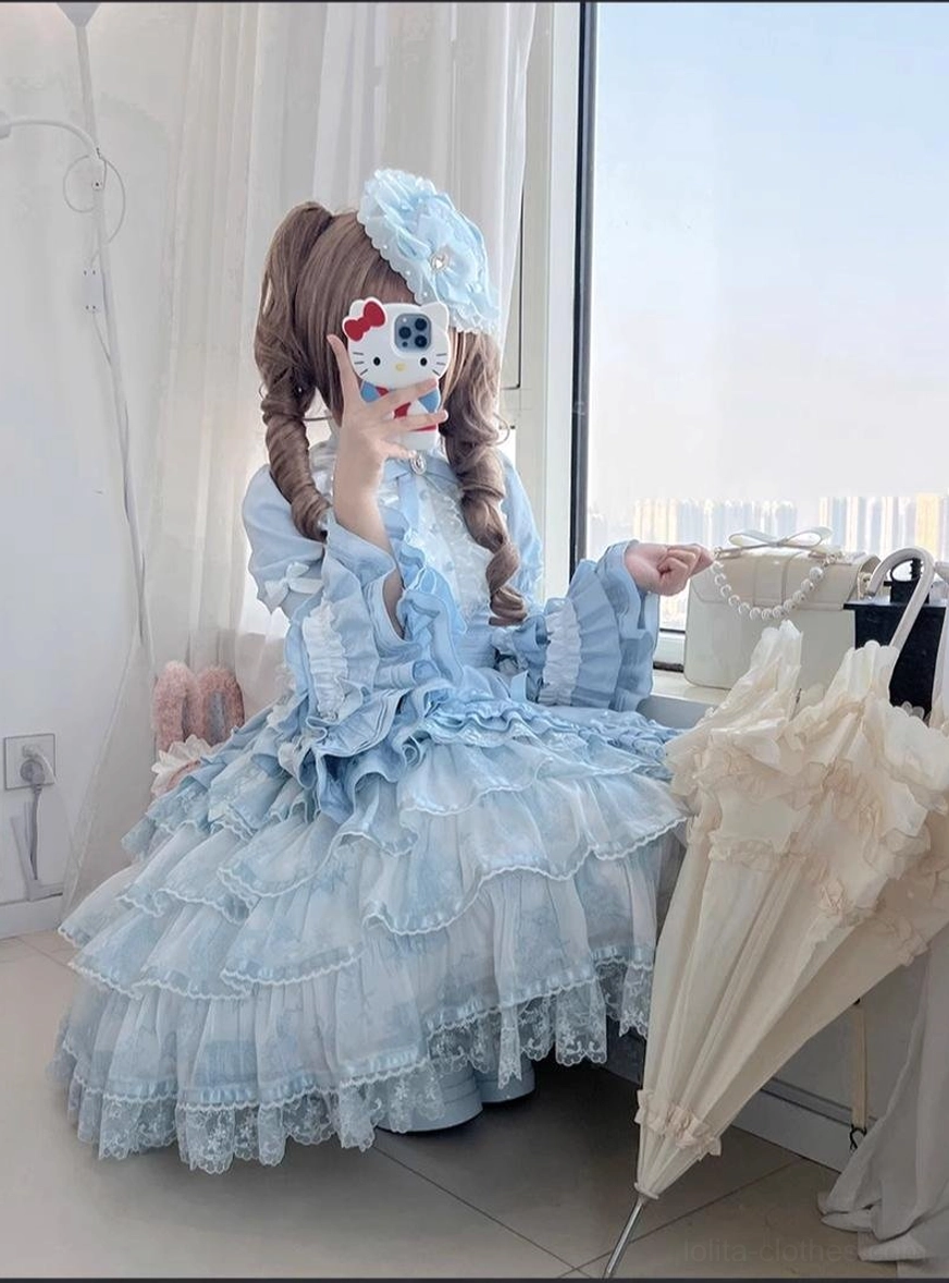 Solo puppet sweet lolita OP dress neckline detail round neck lace stand collar multi-layered white accents button decorations bow tie feature close-up