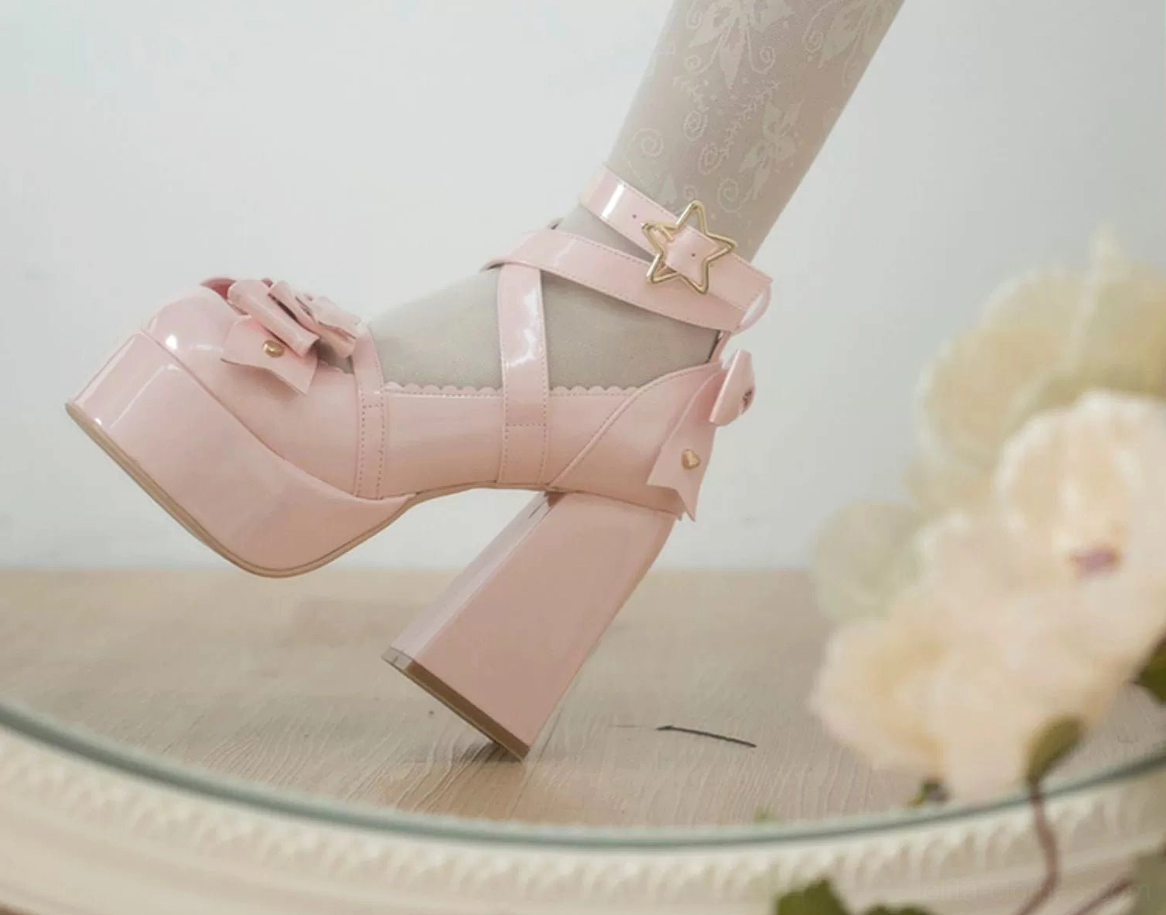 Star Prayer heels Japanese lolita fashion whimsical sophistication vintage charm contemporary kawaii