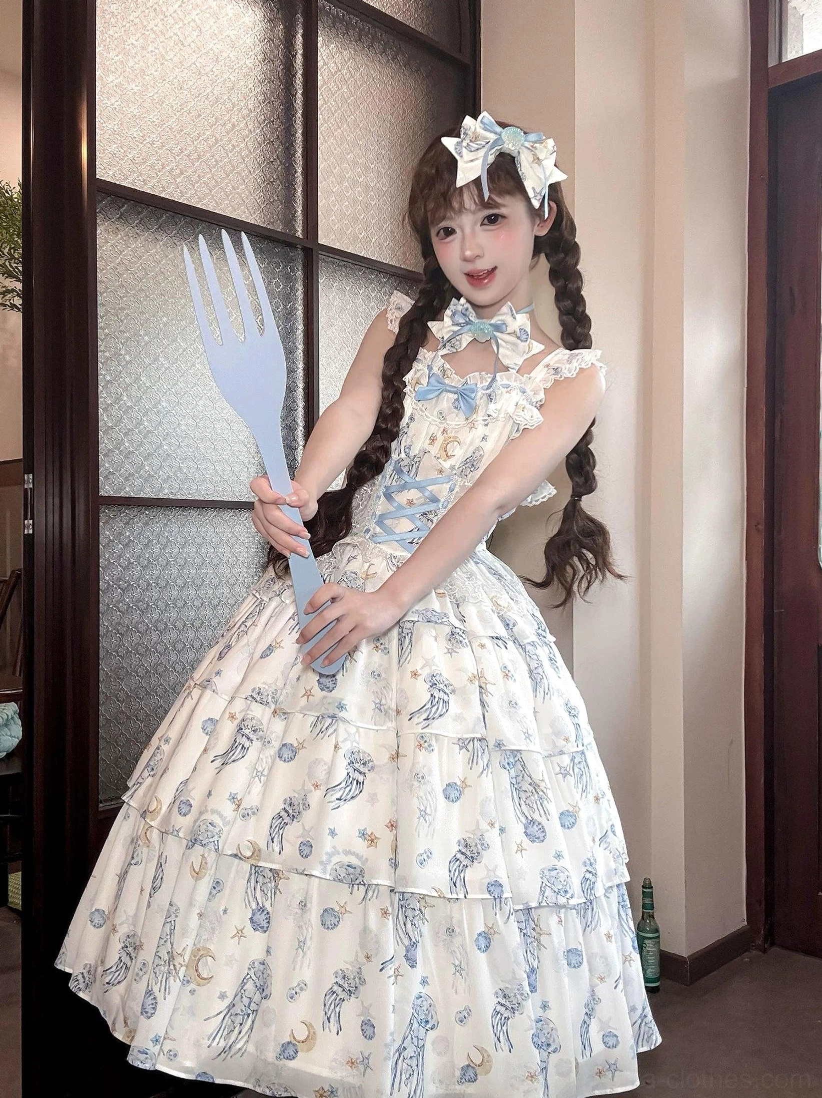 Starry jellyfish classic lolita JSK dress layering styling blouse combination customizable versatile fashion