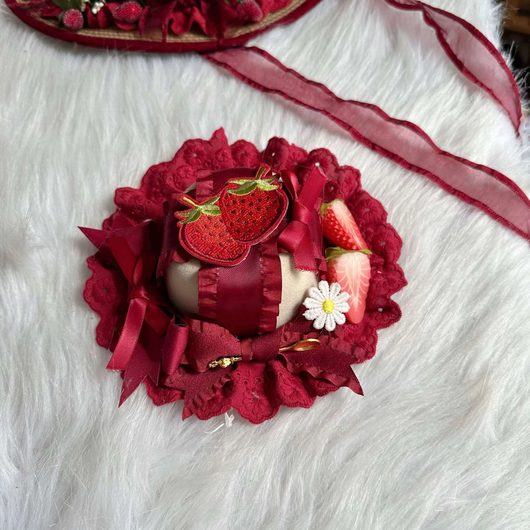 Strawberry themed sweet lolita mini top hat hair clip with wine red ruffled base fake strawberries daisies and satin ribbon decoration