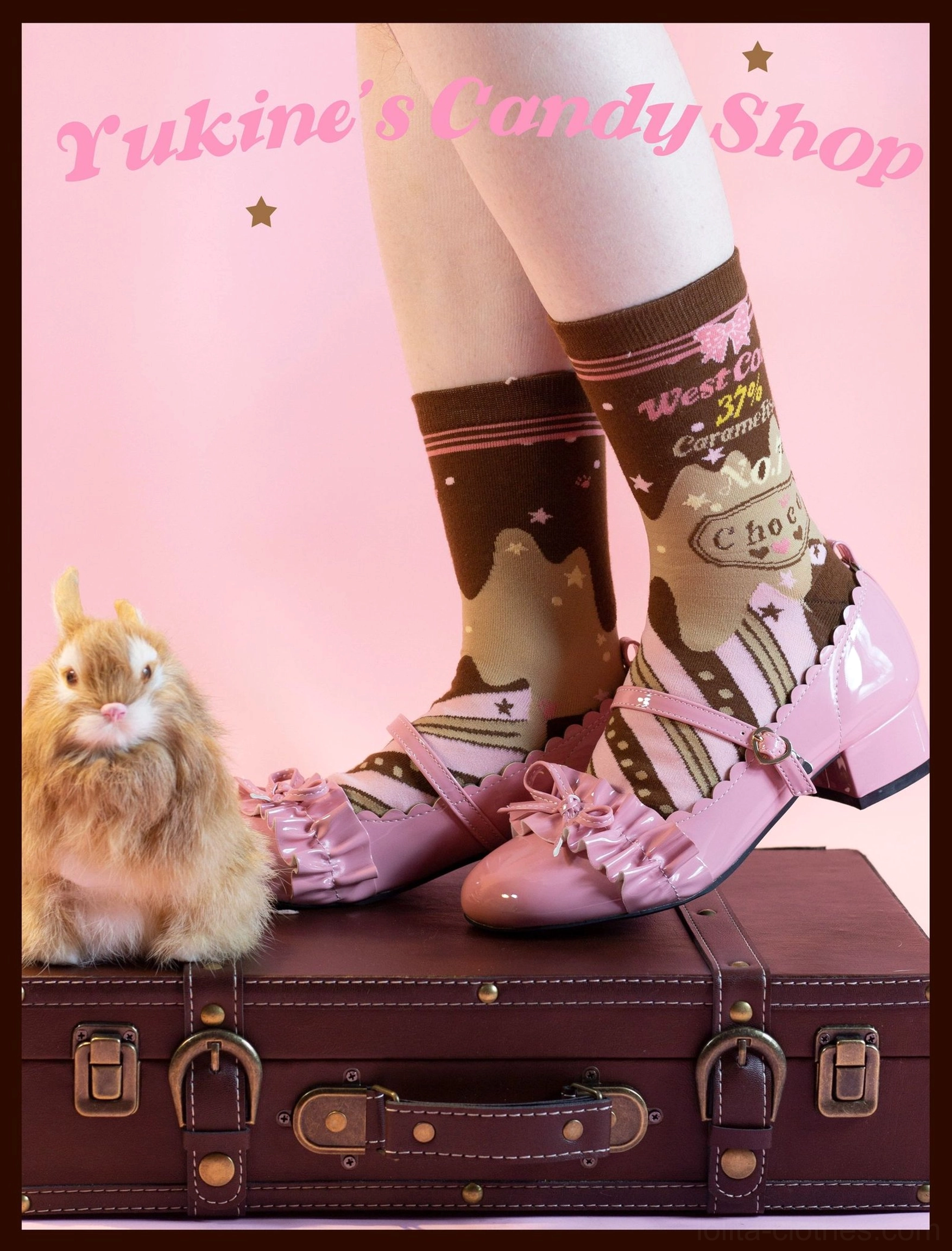 Strawberry red-chocolate lolita socks passionate romantic color variant ideal sweet lolita romantic goth coordinate styling