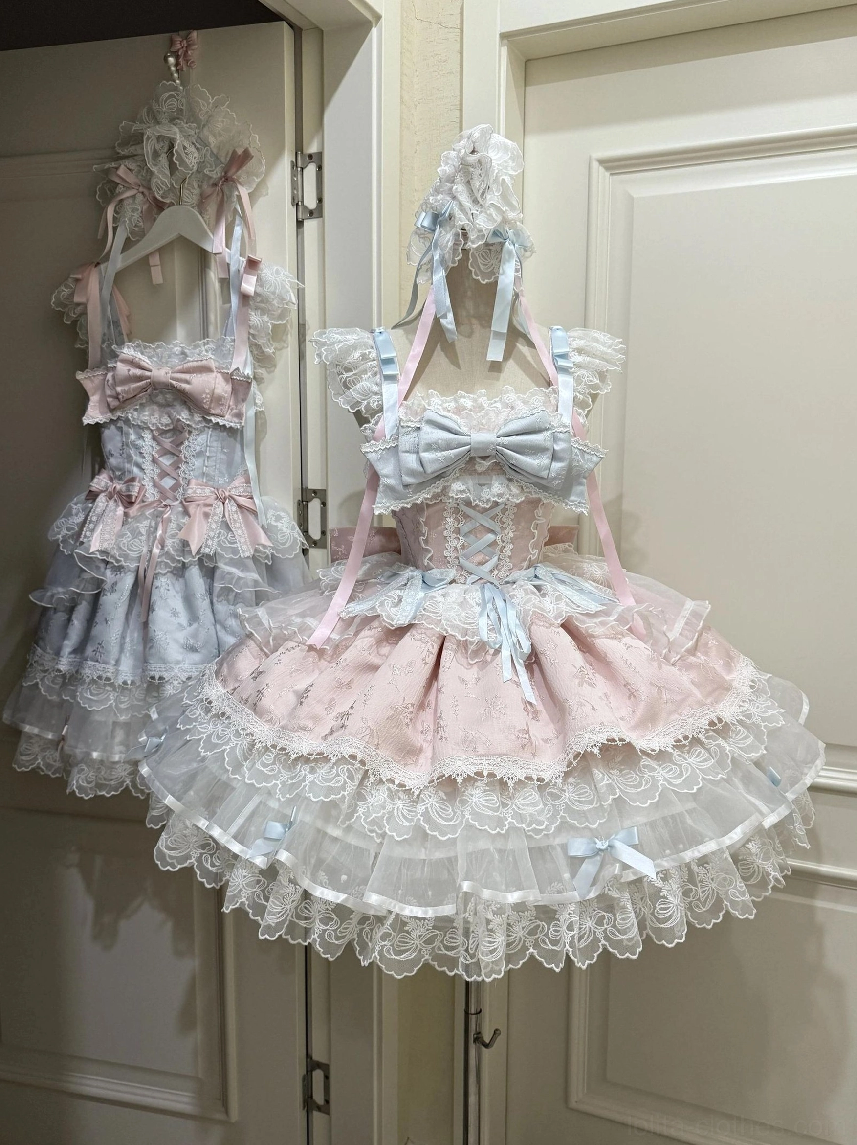 Sweet lolita ballet-style jumper dress pair pink blue accents lace ruffled skirt matching hair accessories closet