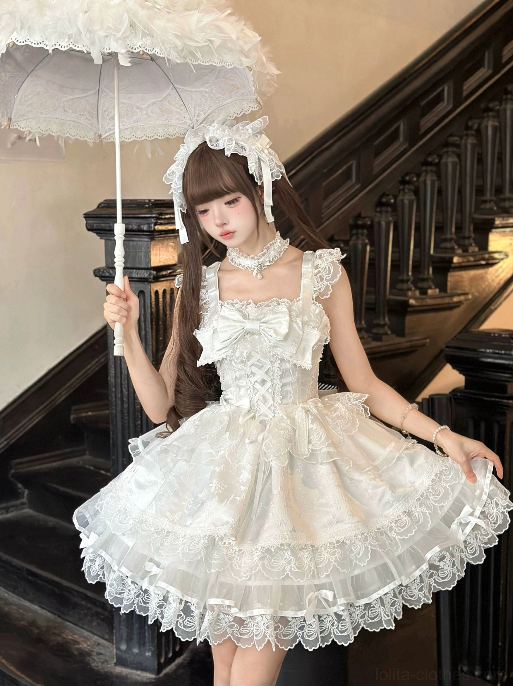 Sweet lolita ballet-style jumper dress JSK red variant back view oversized satin bow lace skirt