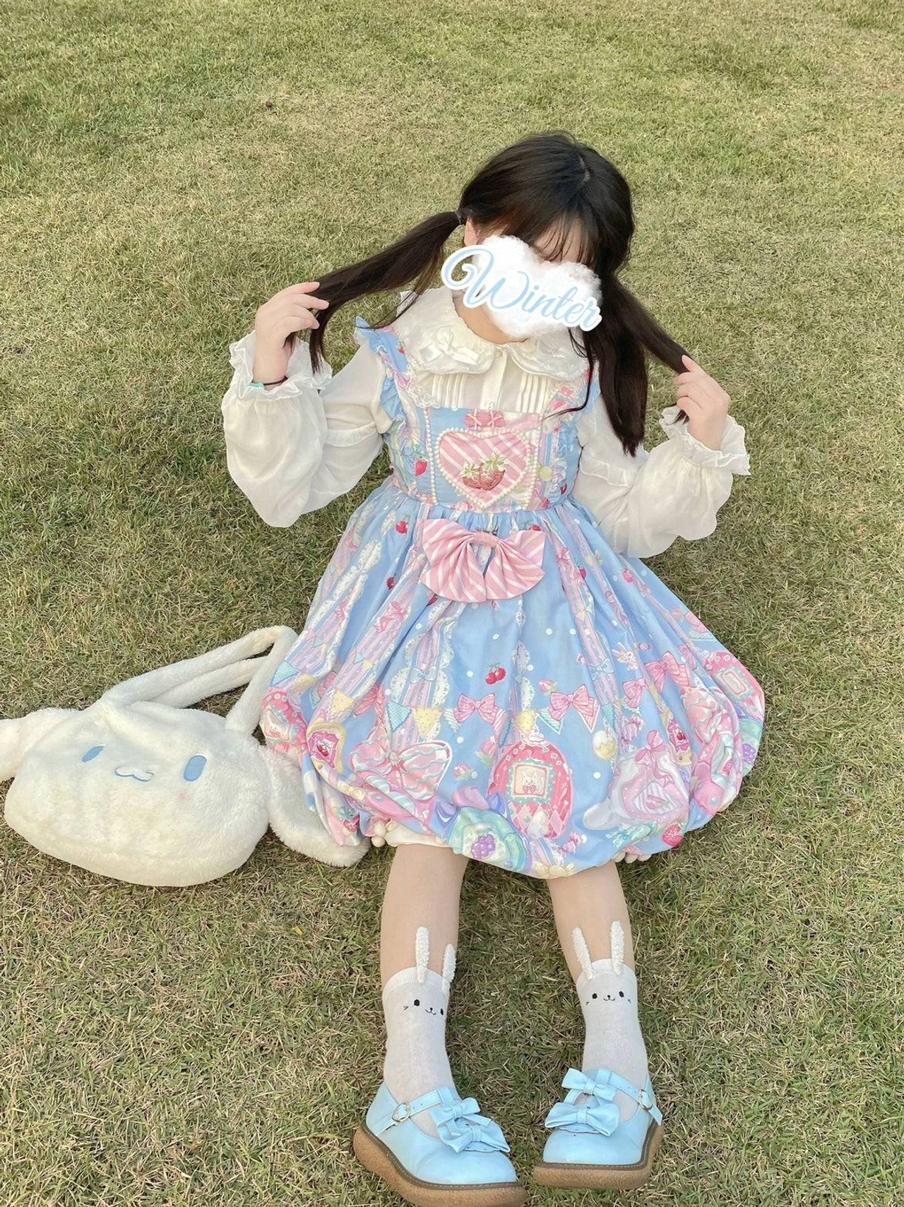Sweet Lolita blouse worn styling inspiration showing coordination possibilities with traditional Lolita fashion aesthetic and complementary color harmonies