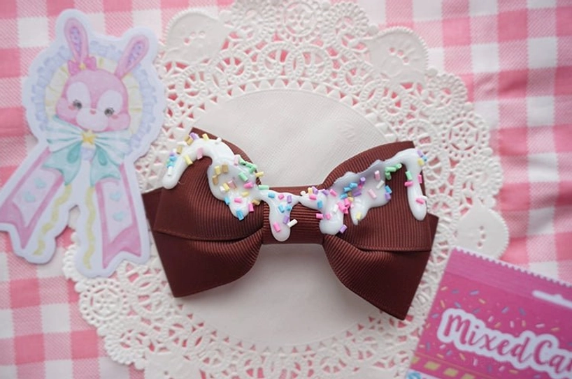Chocolate sweet lolita cream cake bow hair clip with earthy tone imitation cream and sprinkles for classic coordinated outfits
