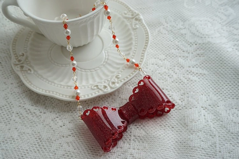 sweet lolita bow jewelry packaging presentation artisanal handmade quality
