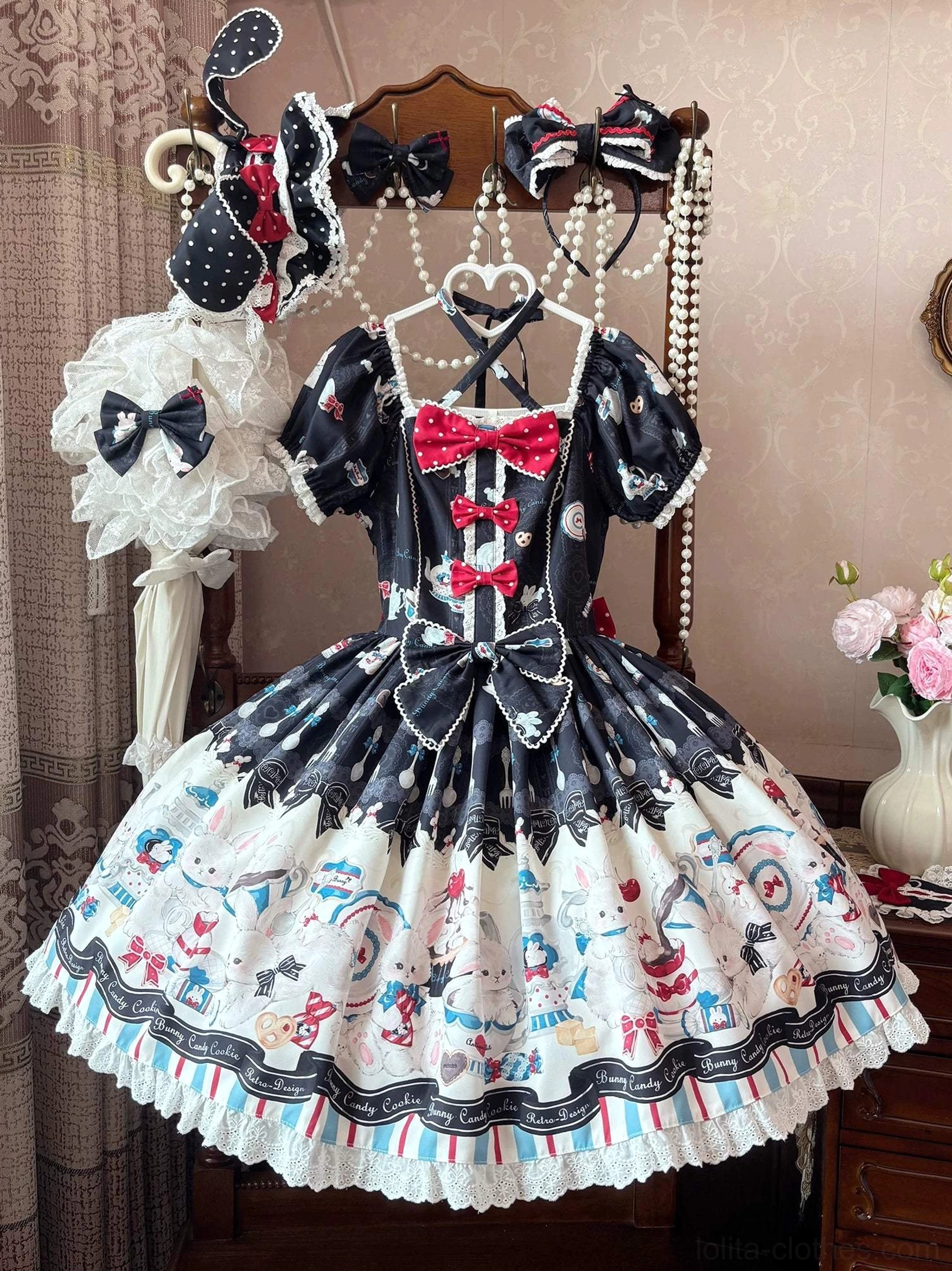 Sweet Lolita bunny print dress detail photography ruffles lace trim embellishment quality