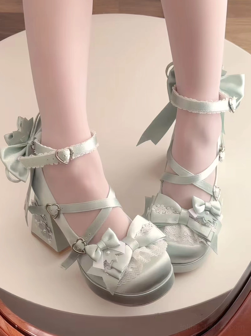 Sweet lolita chunky platform heel shoes back bow detail showcasing removable decorative bow accents and customizable design elements