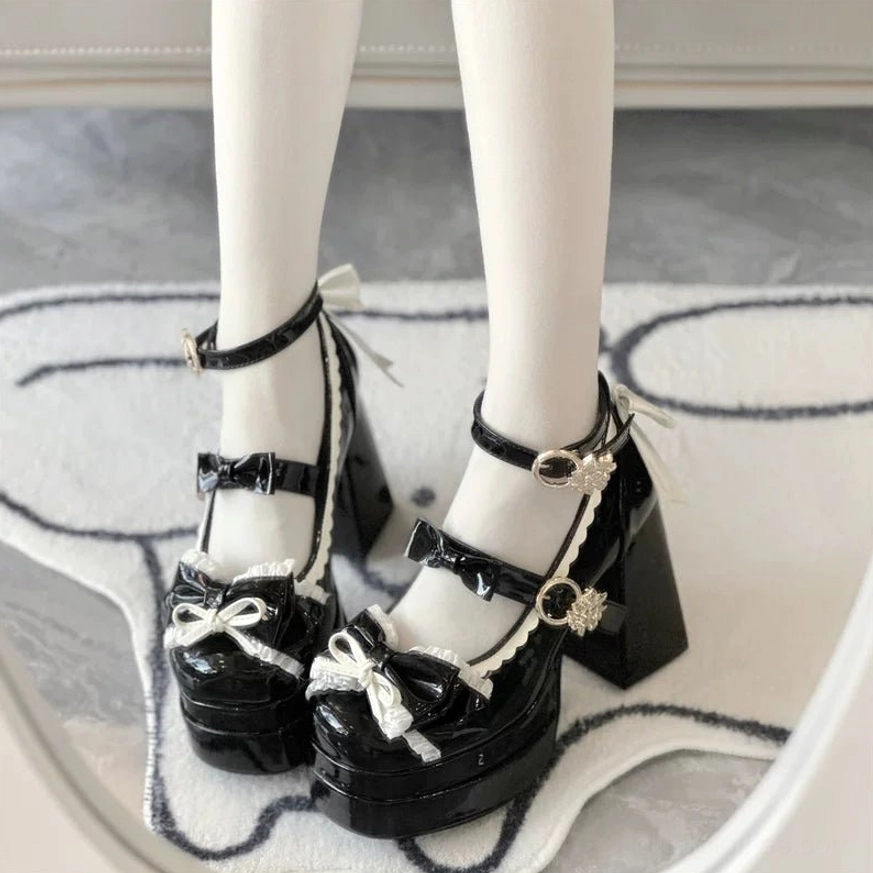Sweet Lolita patent leather platform heels close-up of heel structure and platform construction quality detail