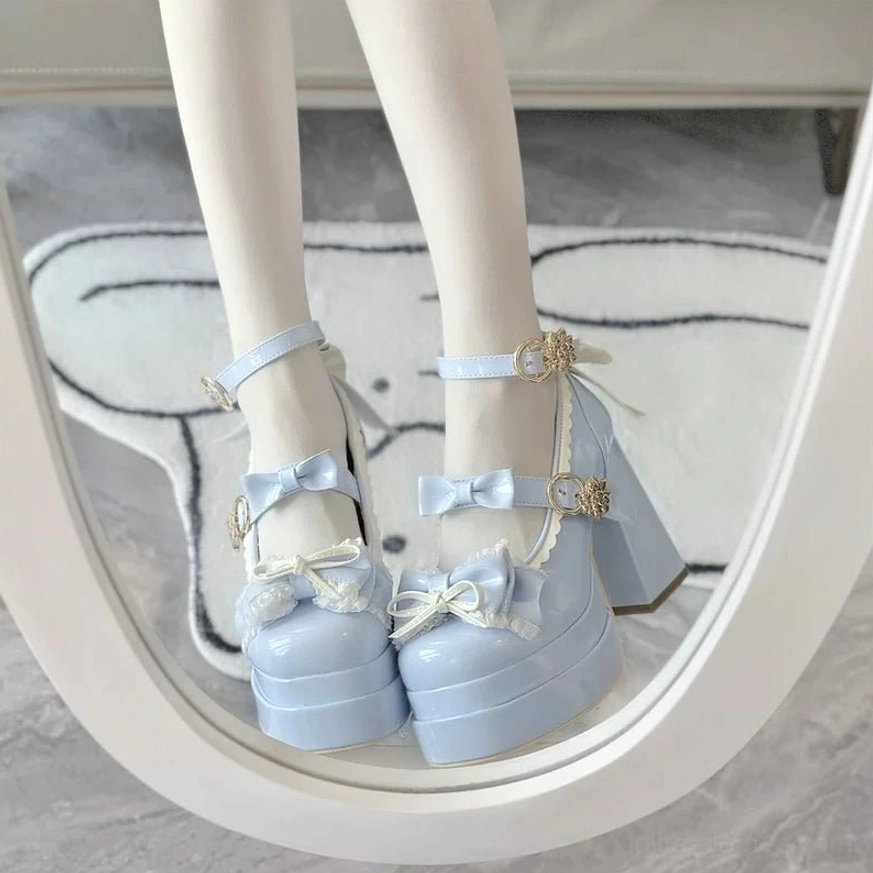 Sweet Lolita round toe platform heels detail shot of layered bow decorations and ruffle trim arrangement