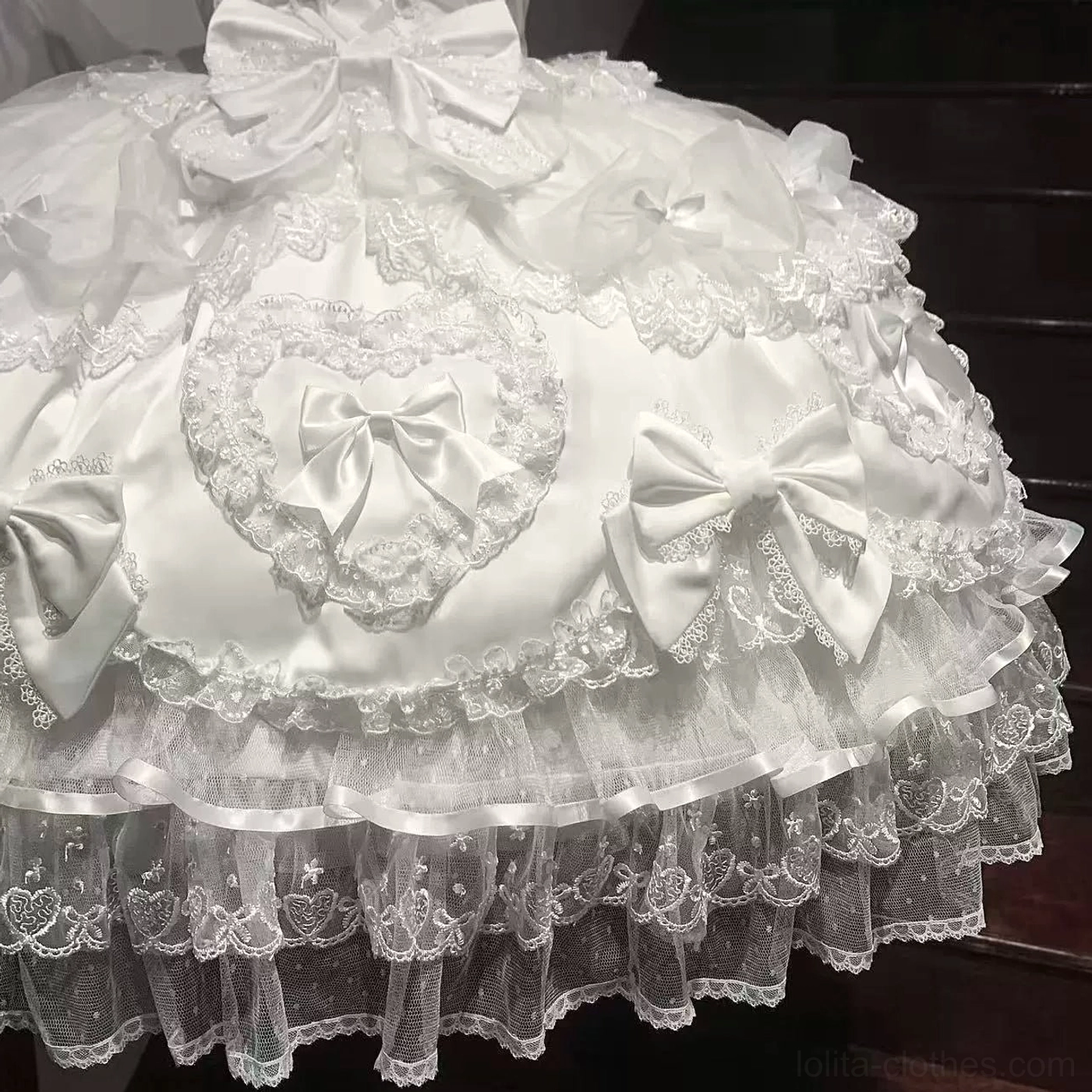 Sweet Lolita JSK jumper dress detail shot close-up lace trim embroidery satin ribbon bow accent