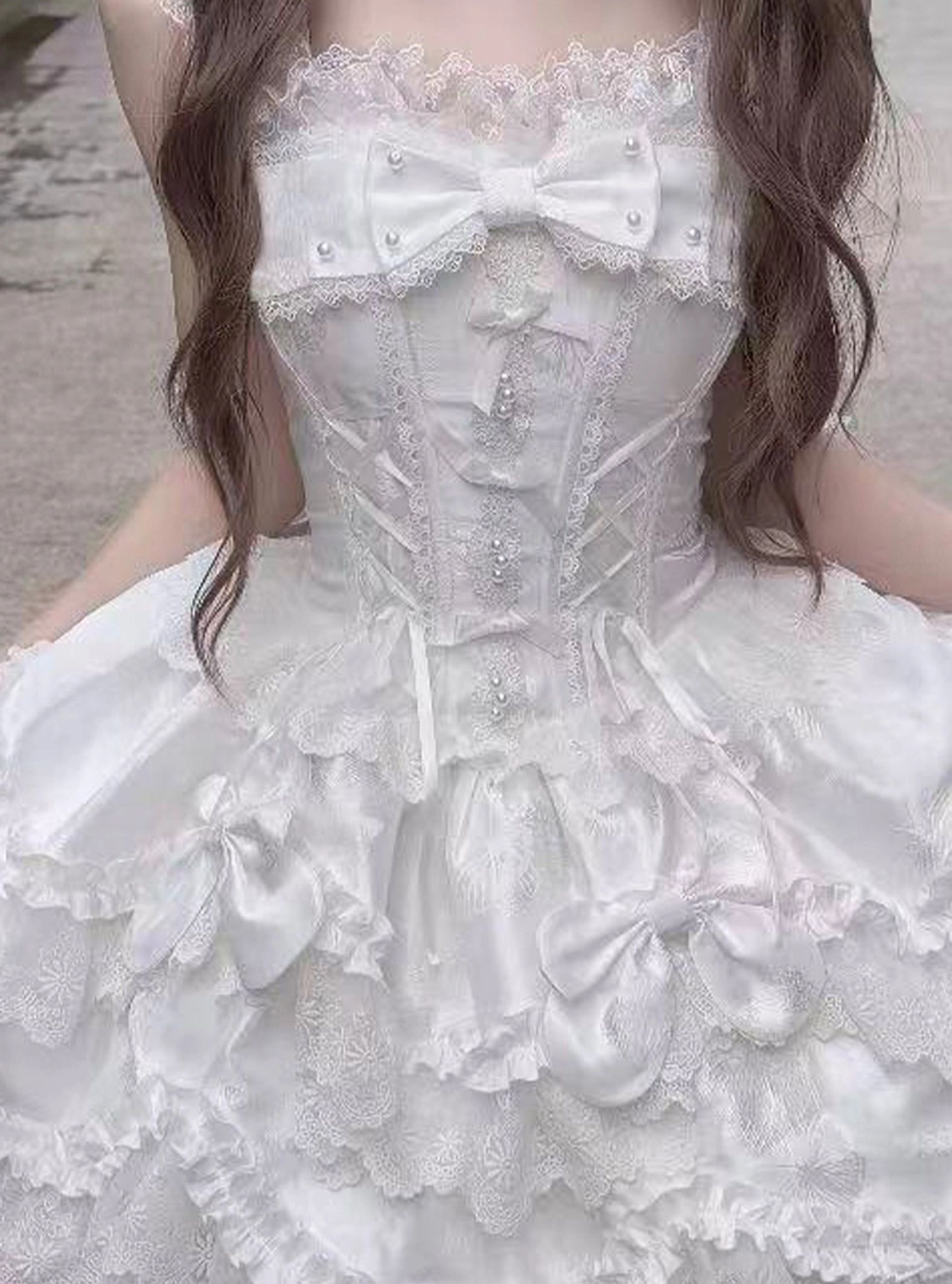 Sweet lolita JSK jumper skirt detail shot petal-shaped hem construction tiered ruffled lace layers jacquard fabric texture close-up