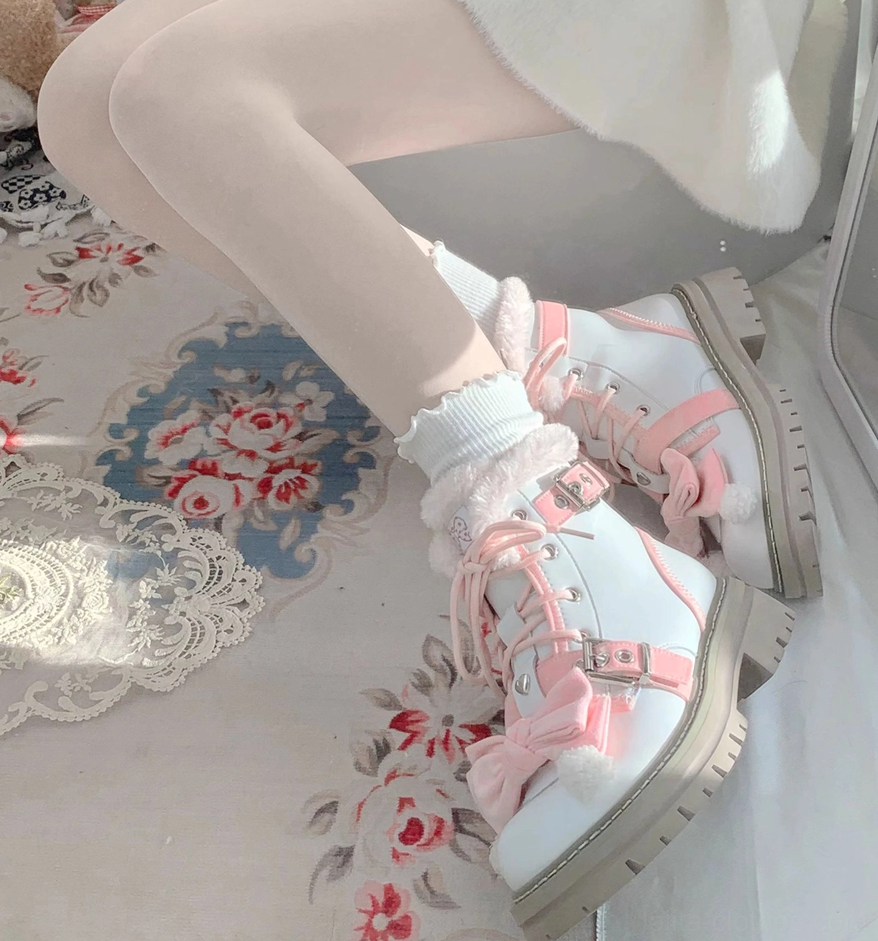Sweet lolita martin boots size range eu 35-40 inner length measurement gold label sole detail