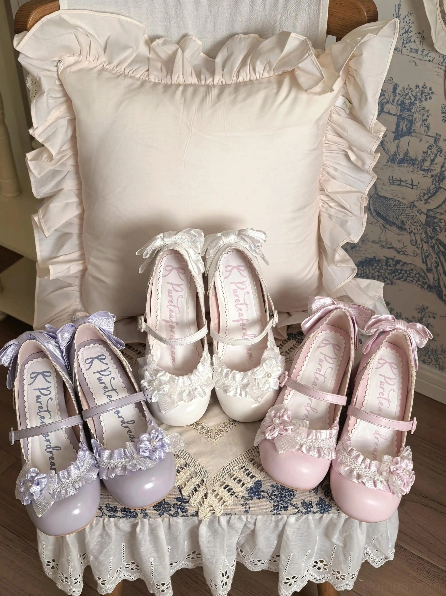 sweet lolita mary jane heel shoes styling with ruffled socks lace trim coordination color options product photography