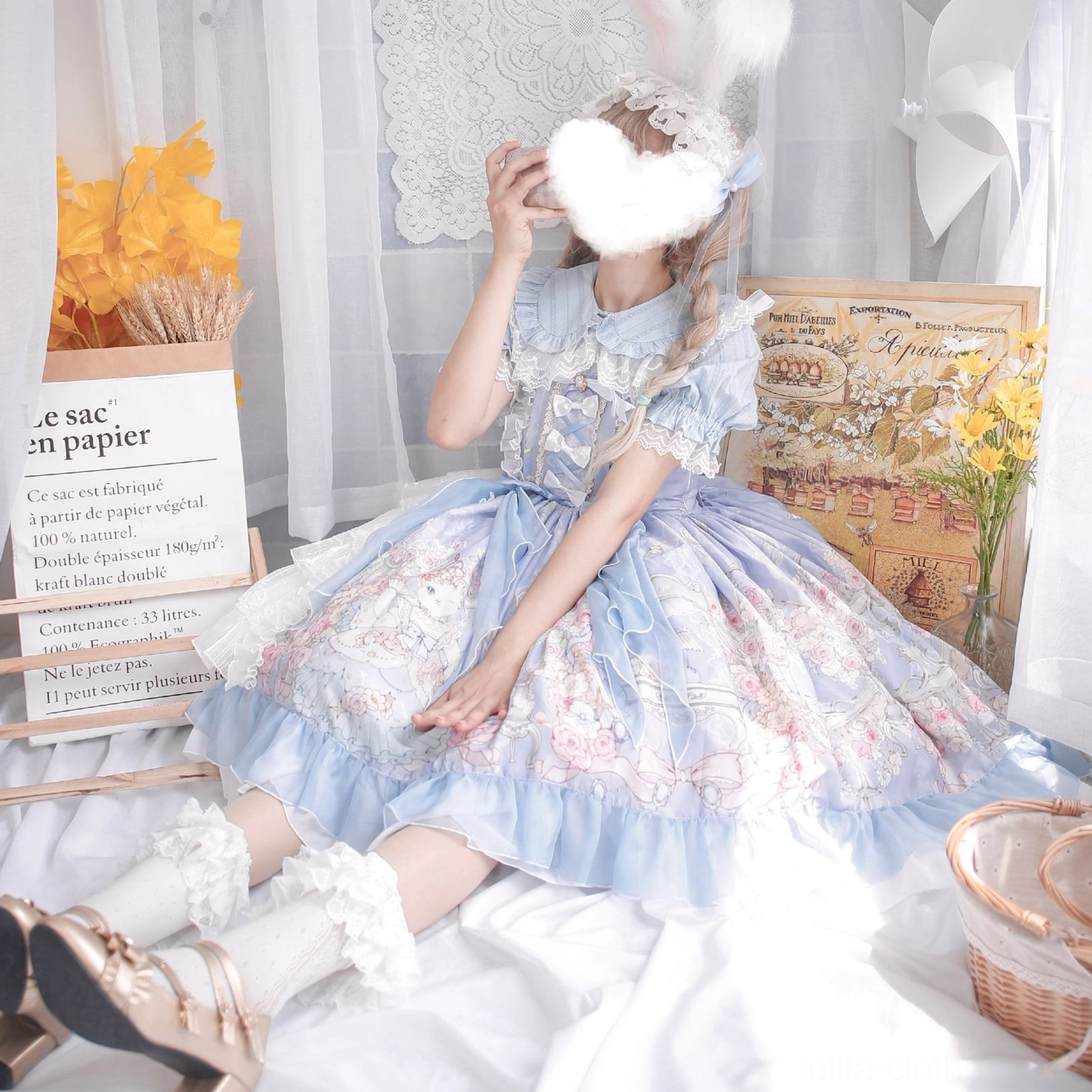 Sweet lolita peter pan collar short sleeve blouse milk white puff sleeves lace collar full view flat lay display