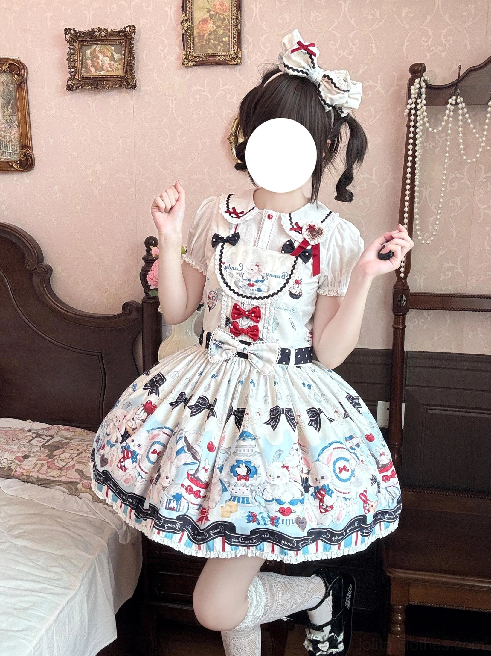 Sweet Lolita OP dress front pocket side pocket functional detail removable waist bow