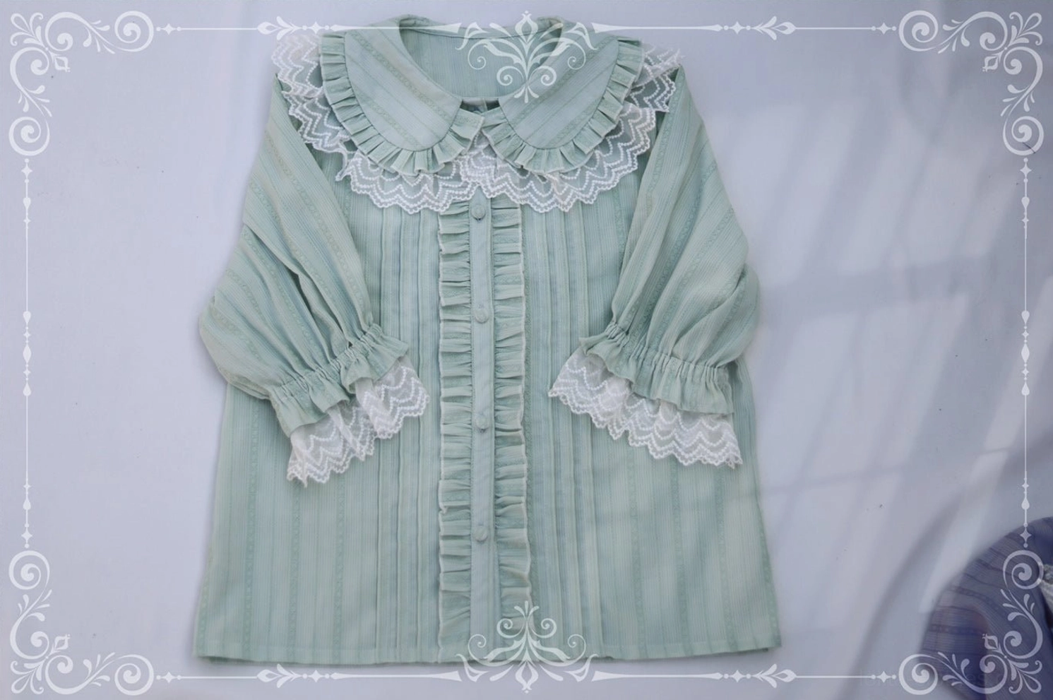 Sweet lolita peter pan collar short sleeve blouse puff sleeves lace cuffs pinstripe texture back view display