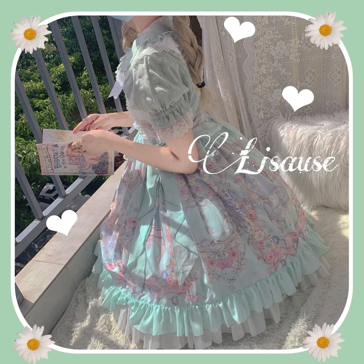 Sweet lolita peter pan collar short sleeve blouse lace cuffs puff sleeves ruffled collar detail flat lay display