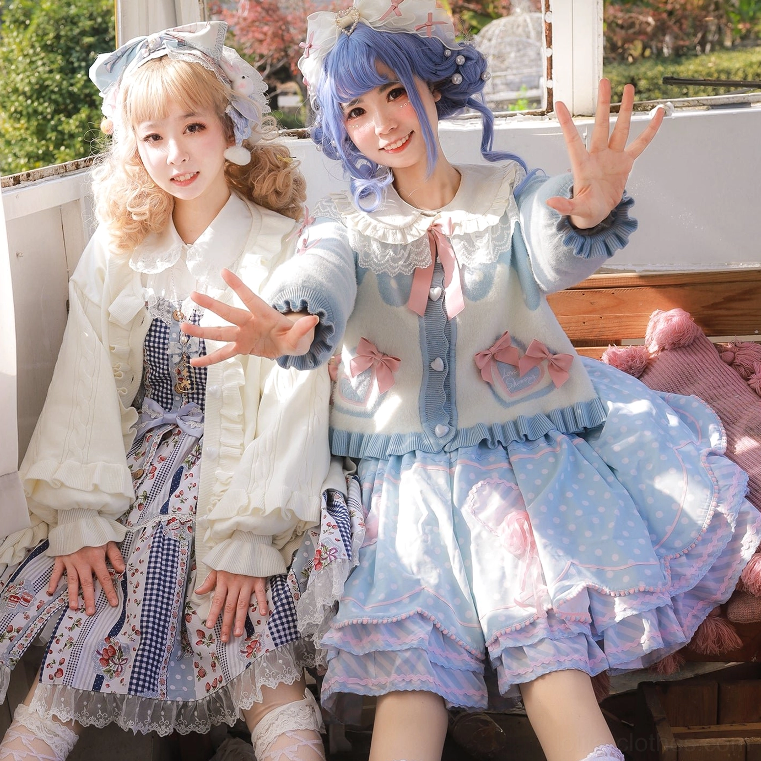 Sweet Lolita puff sleeve cardigan coat celebrity influencer wear spotted photograph