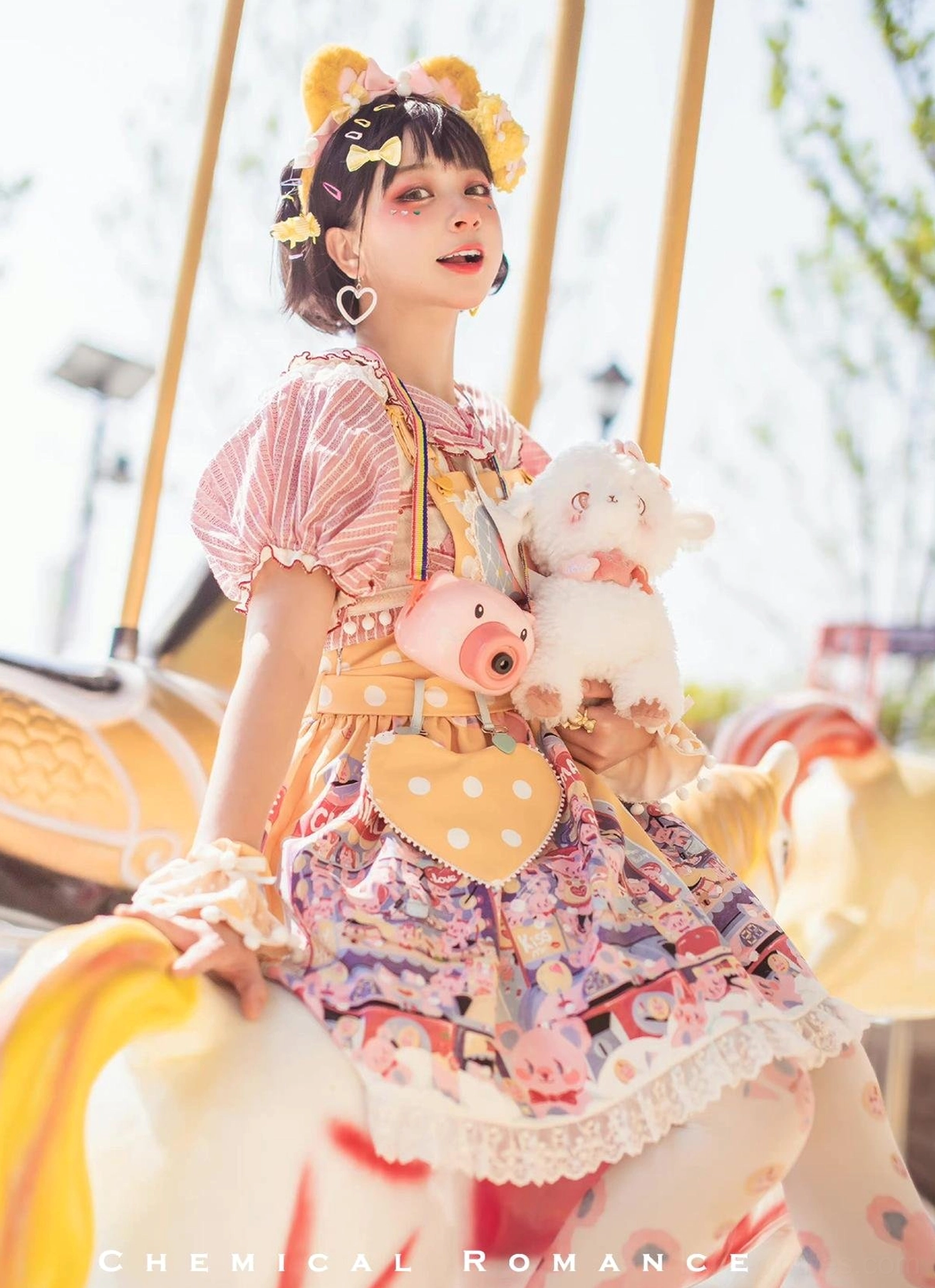Sweet lolita salopette with heart shaped embellishments polka dot details design