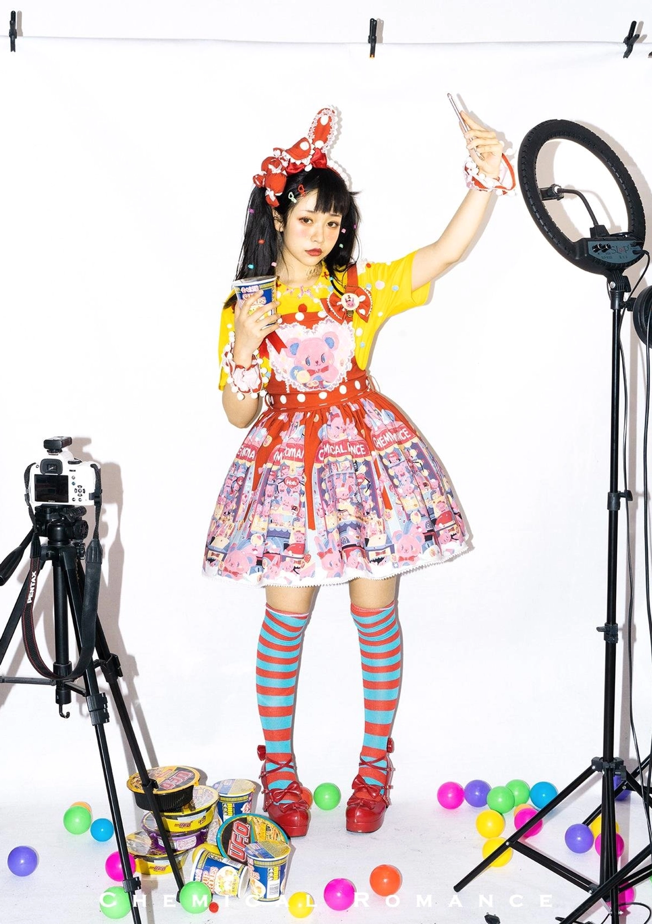 Sweet lolita salopette jumper skirt back view adjustable shoulder strap design