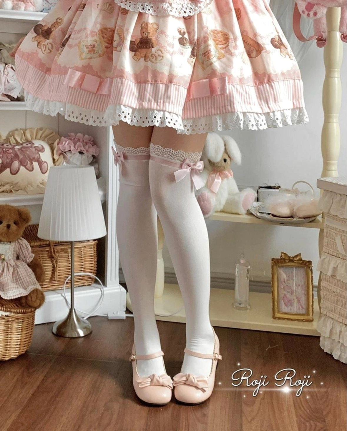 Sweet lolita socks collection display showing multiple sock lengths and color options for complete wardrobe styling