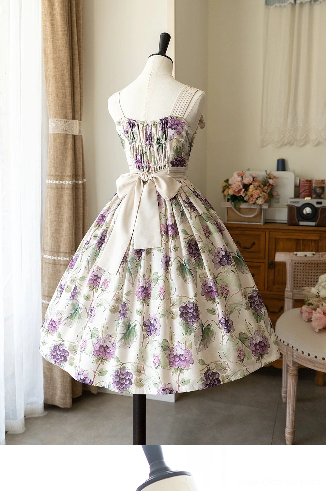 Sweet lolita styling guide using floral print JSK dress with pastel blouse, head bow, cute accessories, and platform shoes