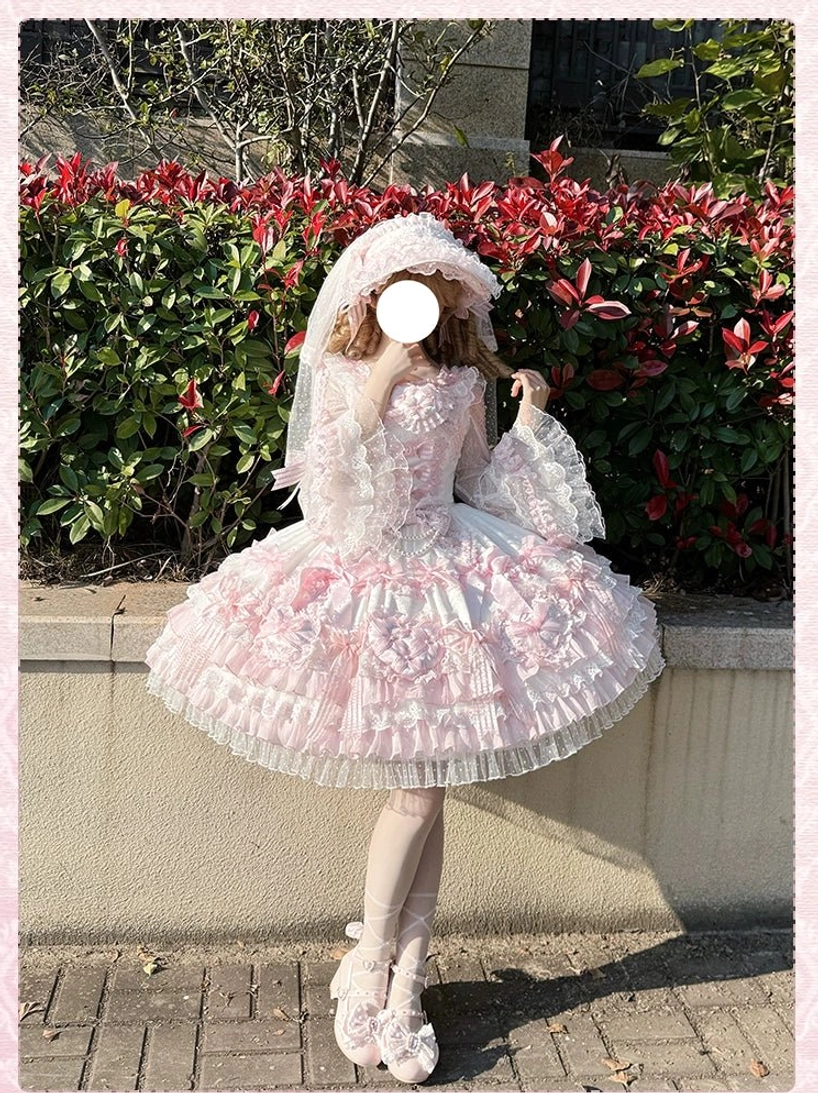 Sweet lolita wedding JSK dress emotional detail romantic symbolism heart appliqués meaning