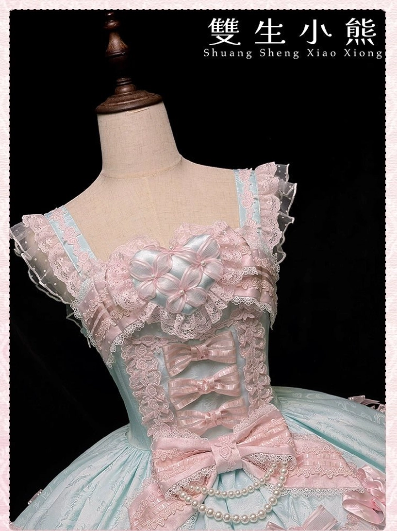 Sweet lolita wedding JSK dress fitted style sizing recommendation comfort layering