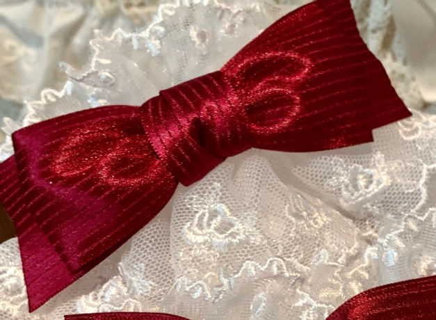 White lace with wine red satin bow Sweet Lolita elastic wrist cuffs romantic aesthetic detail