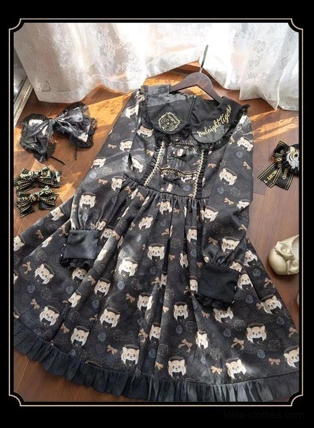 Tiger print lolita OP dress with recommended white side clip hair accessories coordination showing authentic sweet lolita accessory pairing suggestions