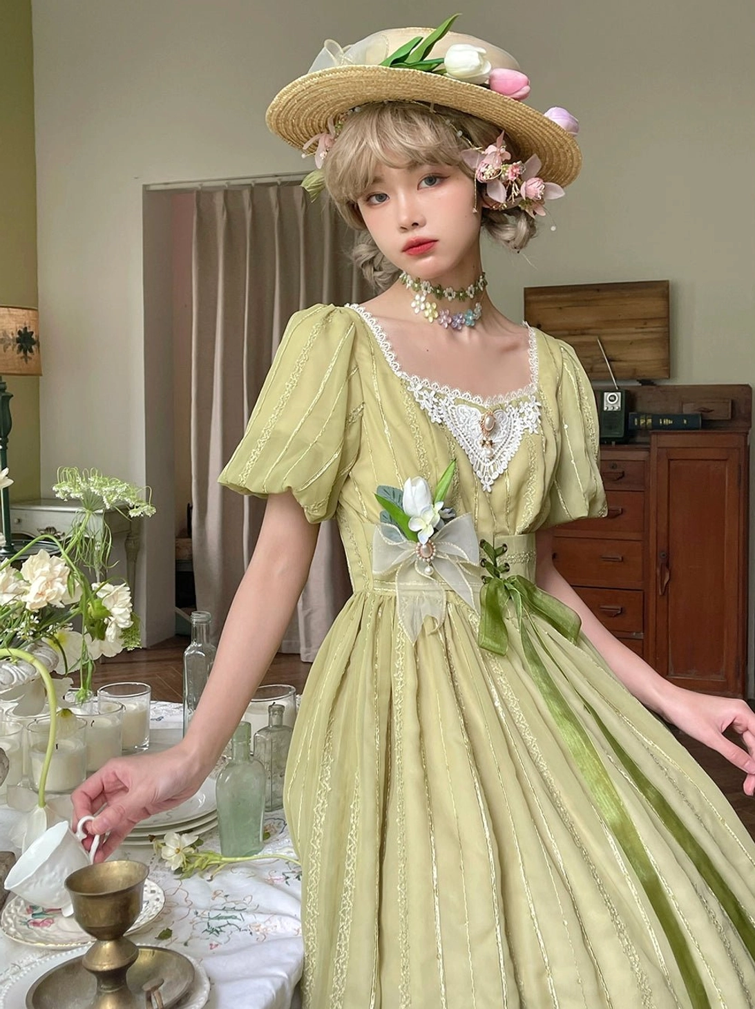 Tulip lolita OP dress design distinction lace option choice personalization aesthetic preference romantic clean silhouette flexibility