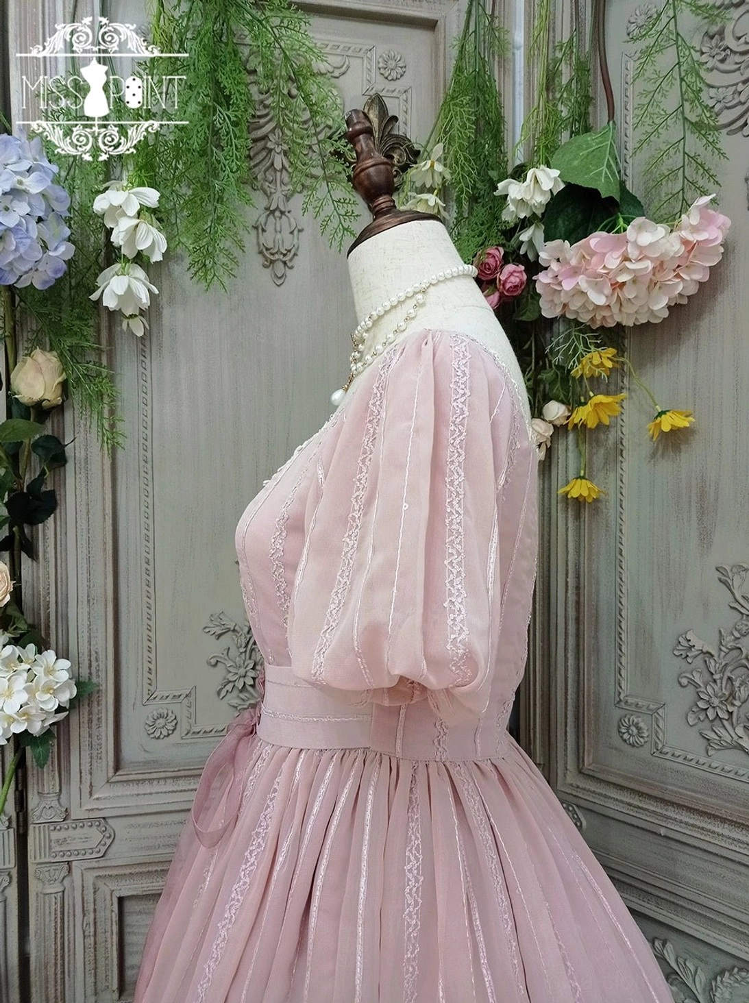 Tulip classic lolita OP dress grass green with lace chest variant embroidered lace detail puff sleeves square collar indoor studio