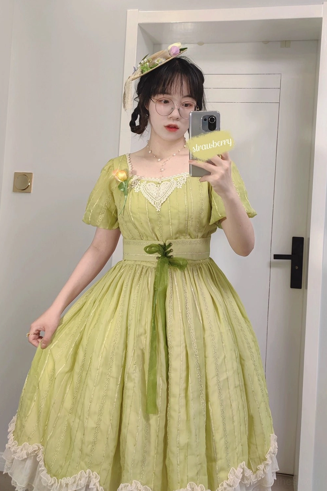 Tulip lolita OP dress ivory classic shade elegant traditional color timeless appeal formal event tea party sophisticated aesthetic
