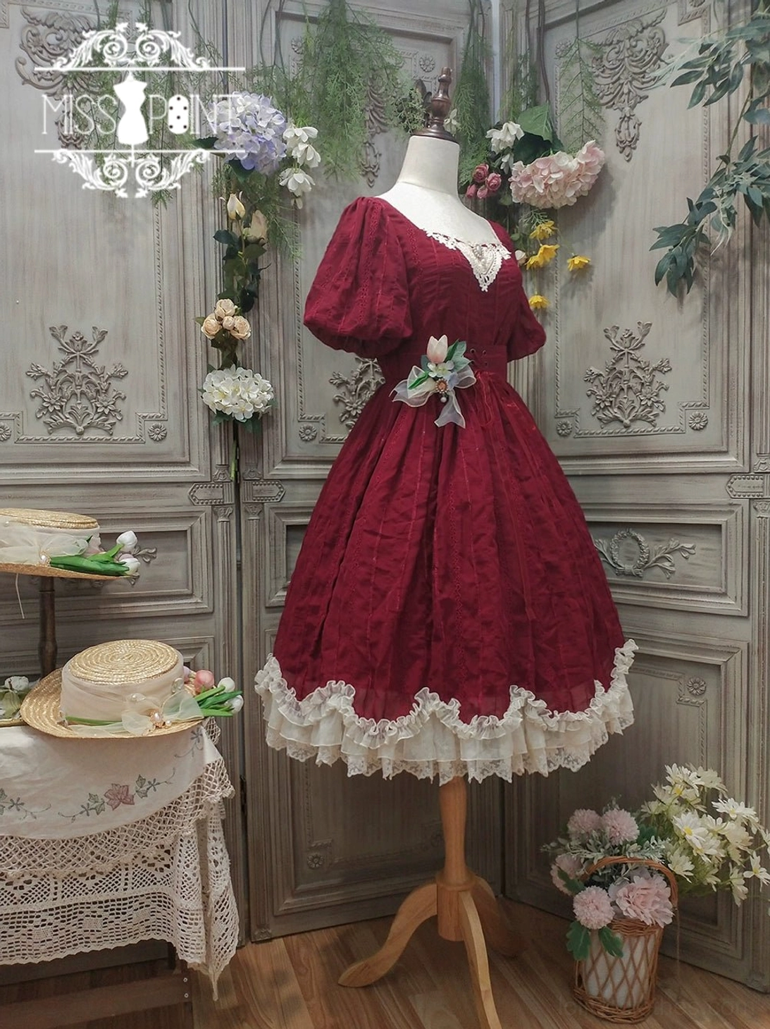 Tulip lolita OP dress without lace variant minimalist aesthetic clean chest area short sleeve puff sleeves square collar garden