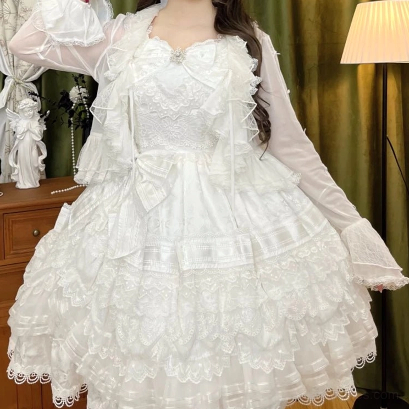 Color variation display of tulle lolita bolero cardigan in black and white options, showcasing versatile color choices for different lolita aesthetic coordinates