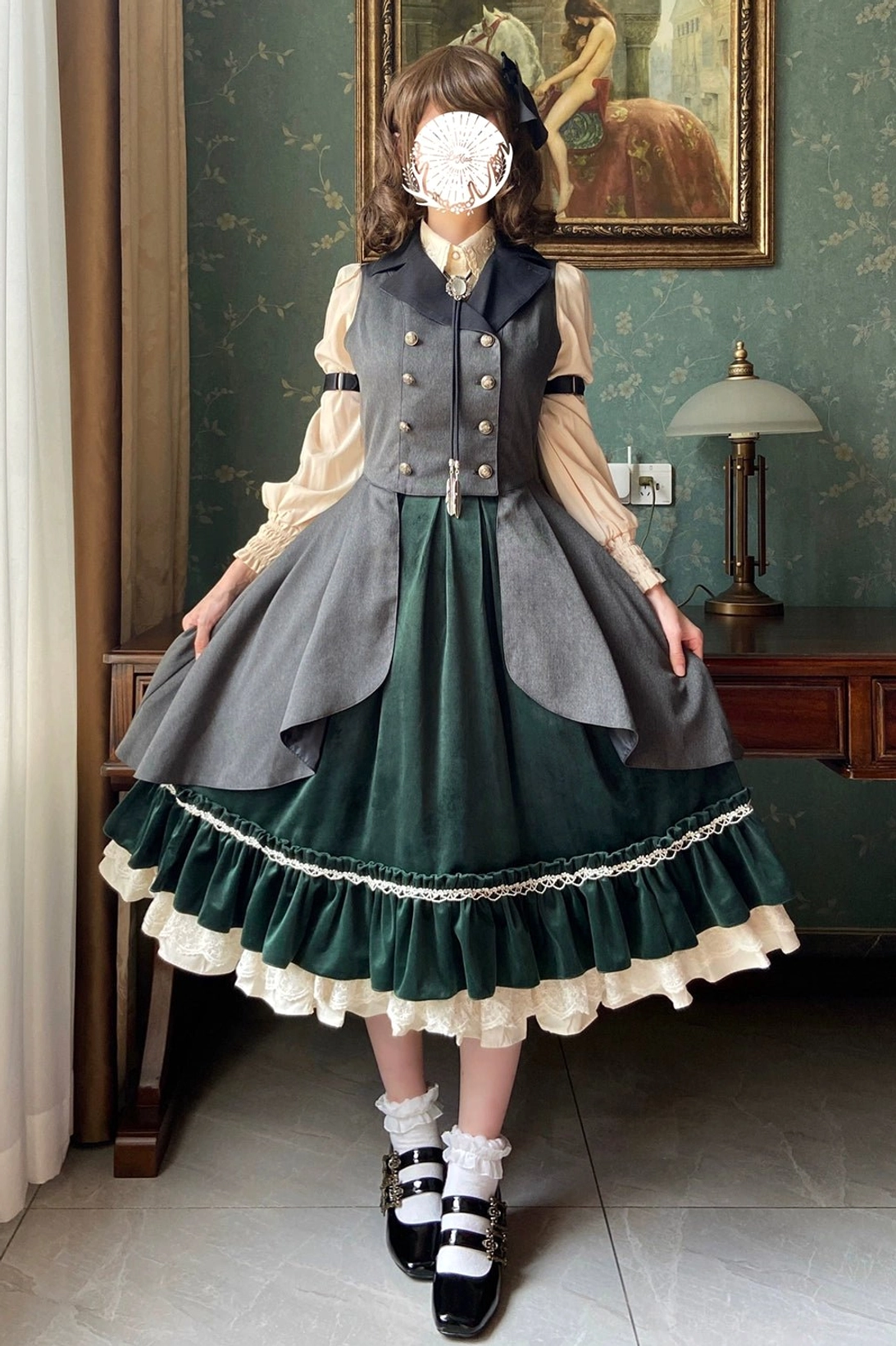 Victorian lolita velvet waistcoat with delicate hand-feel premium fabric texture