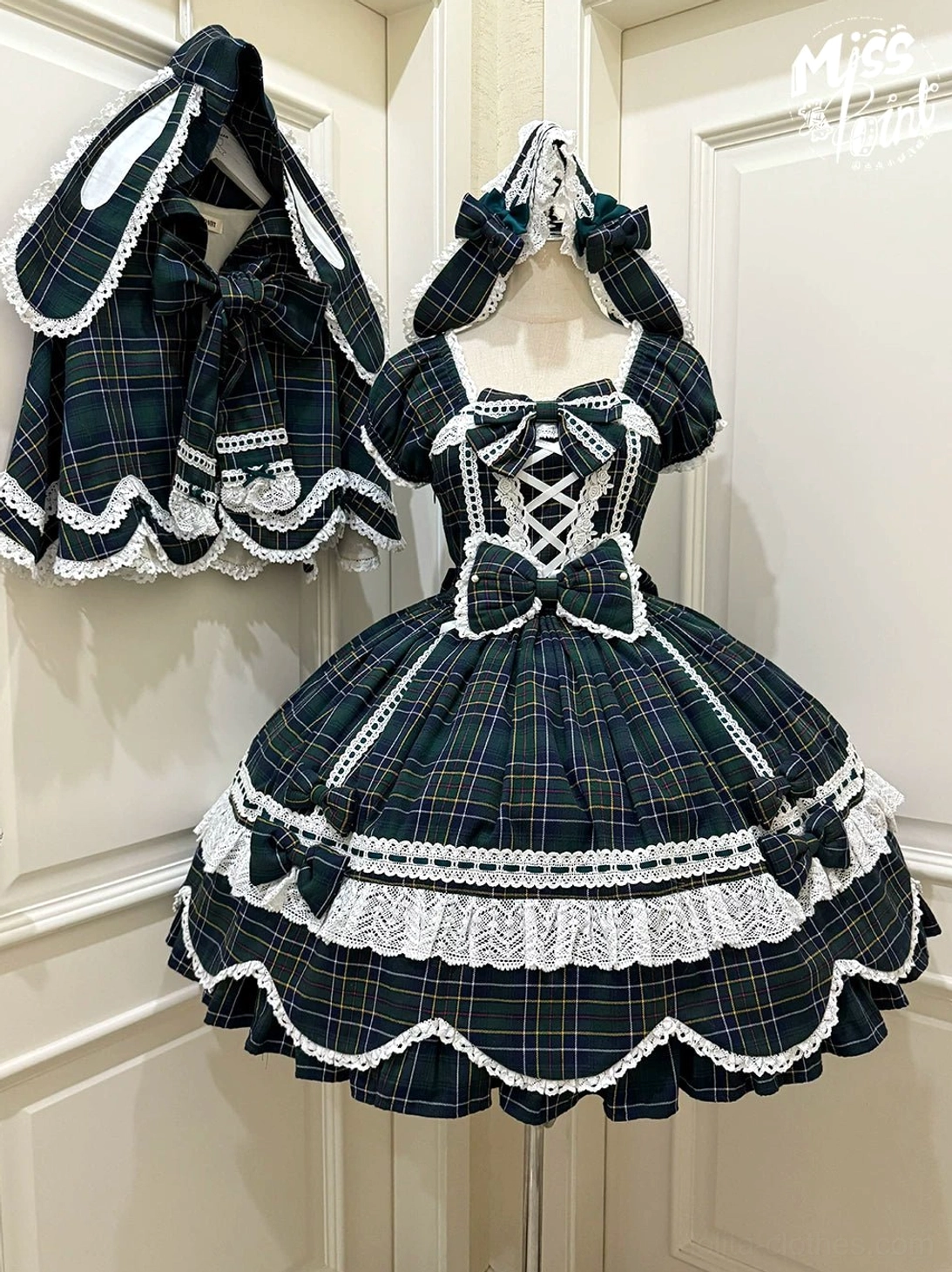 Vintage plaid lolita one-piece dress showing waist and hip fit area with back shirring system accommodation and comfortable silhouette