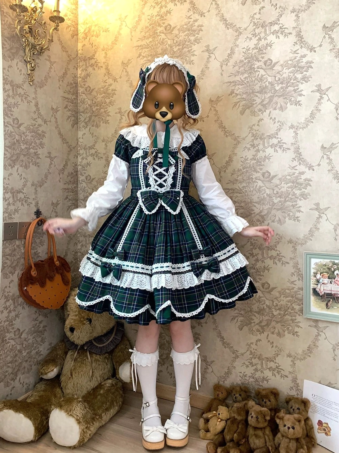 Vintage plaid lolita one-piece dress sleeve detail showing short sleeve length, cuff construction, and upper arm fit proportion