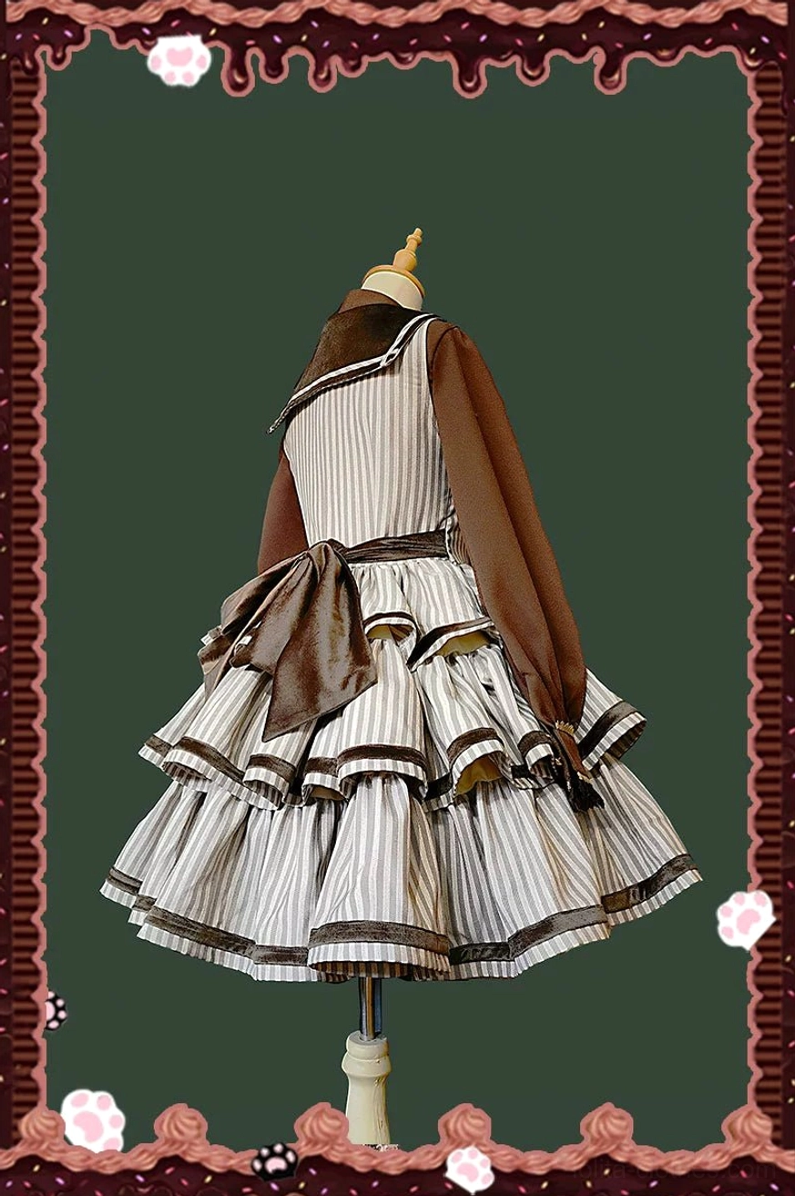 Detailed close-up of structured sailor collar configuration on vintage peppy Lolita JSK with dark bow knot detail and authentic maritime-inspired nautical aesthetic design
