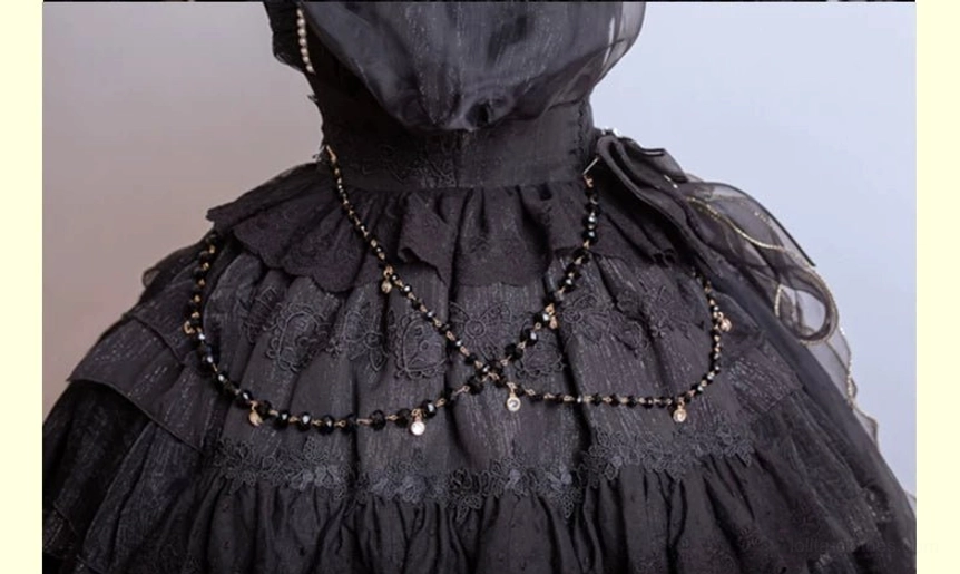Waltz classic lolita waist chain accessory in black with decorative pearl and rhinestone elements, layering piece for complete lolita coordinate