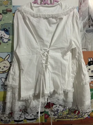 elegant-white-hime-sleeve-lolita-blouse-back-view-flat-lay-peter-pan-collar-lace-trumpet-sleeves-ruffled-hem