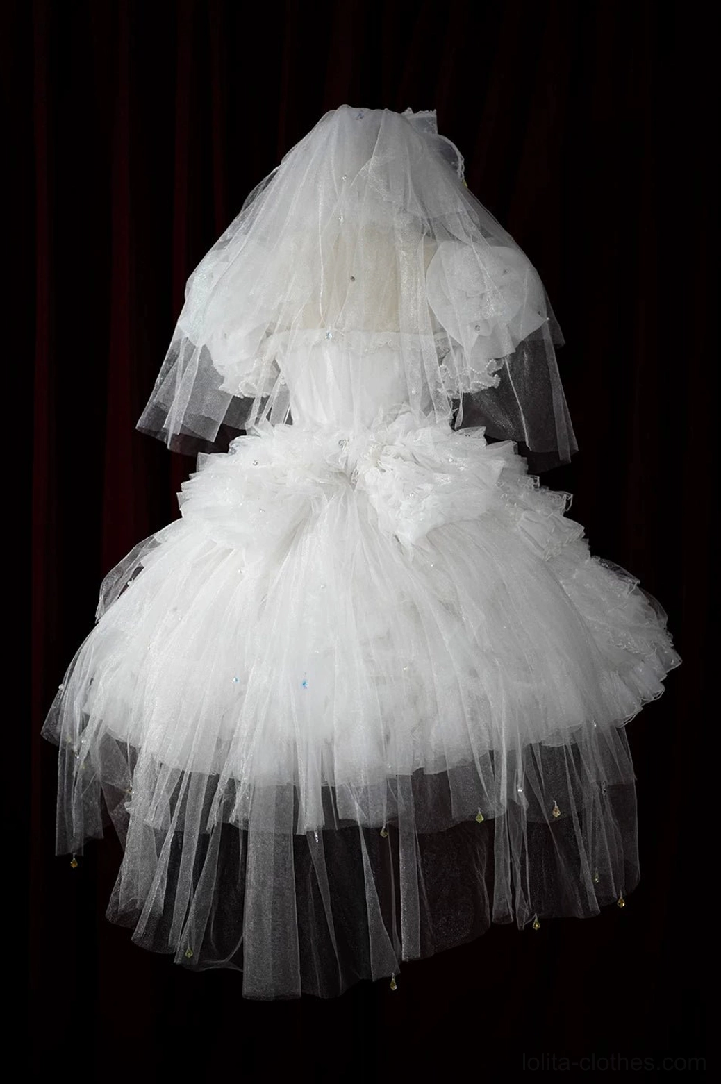 White Lolita wedding veil set back view with large fabric bow and double-layer bridal veil dress form