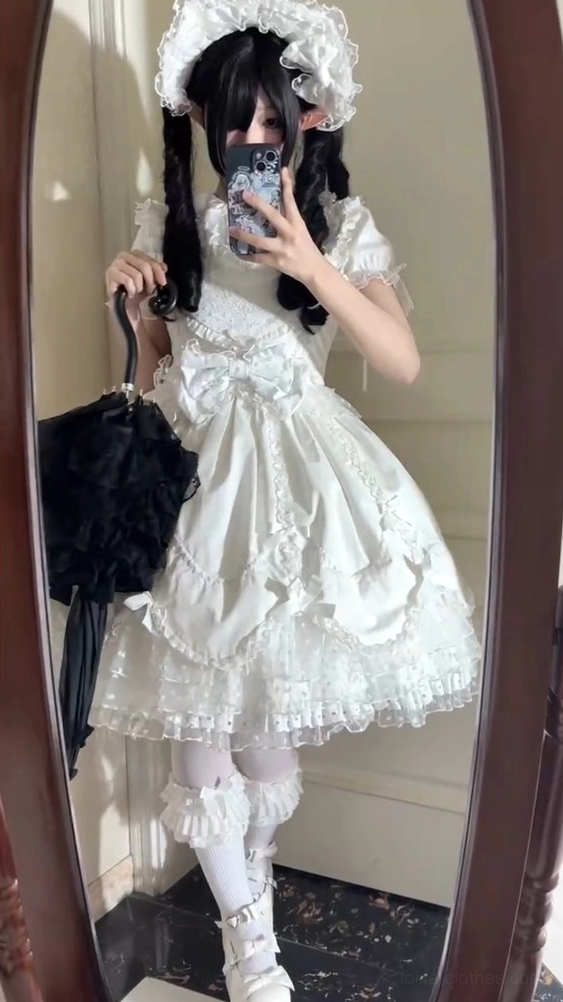 White frilled wrist cuffs pair for vintage Lolita dress with lace trim and delicate embroidery detail