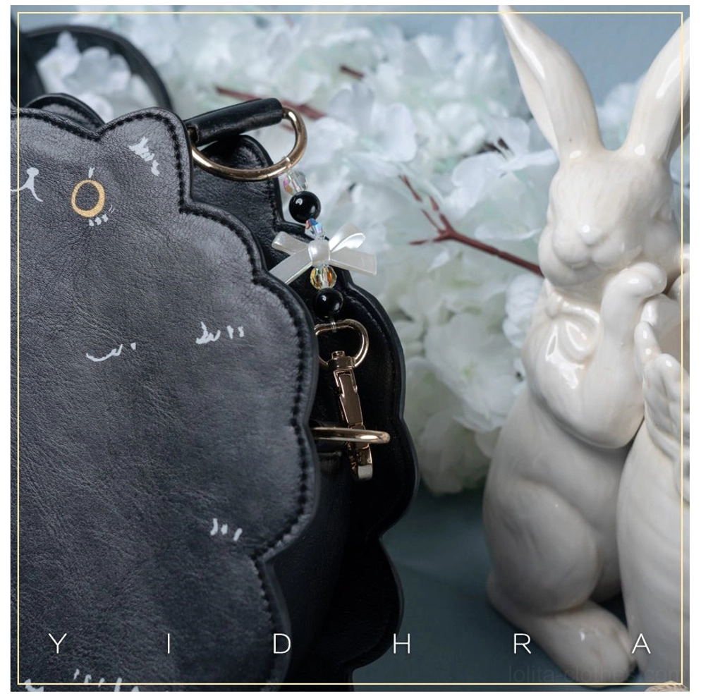 White ragdoll cat shoulder bag crafted with attention to detail featuring embroidered cat face and comfortable adjustable shoulder strap