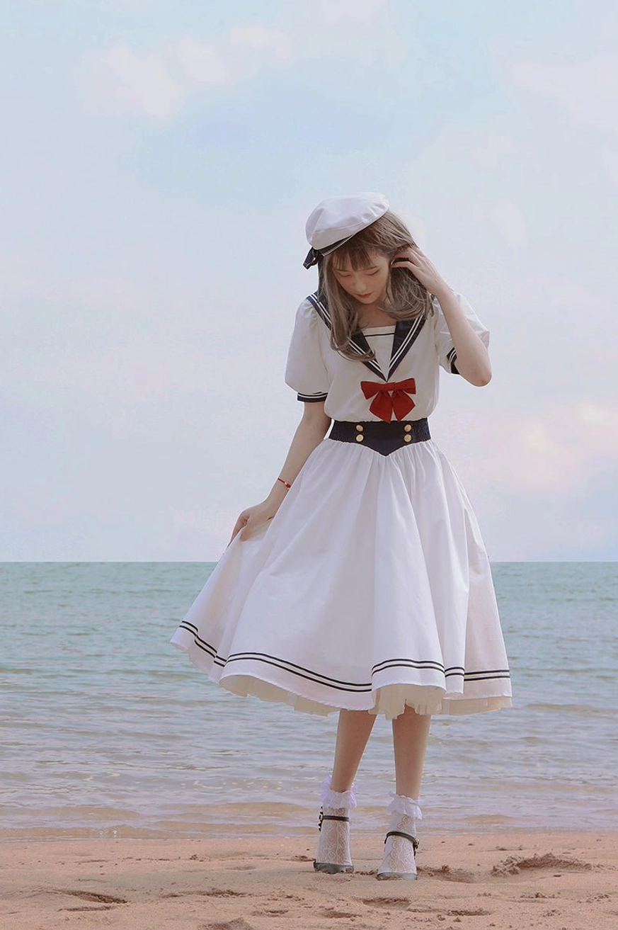 Sailor lolita OP dress white color version stripe trim skirt hem detail construction lace underlay visible quality craftsmanship authentic lolita