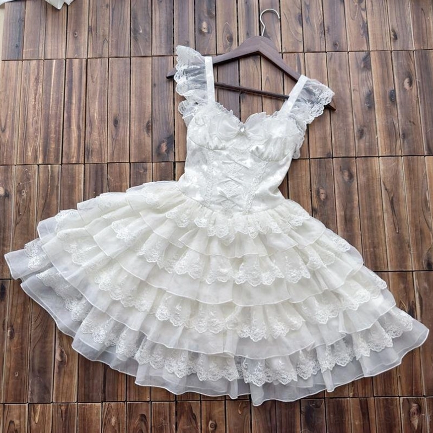 White sweet lolita wedding JSK standalone jumper skirt without detachable train, revealing full layered tulle skirt and heart neckline design