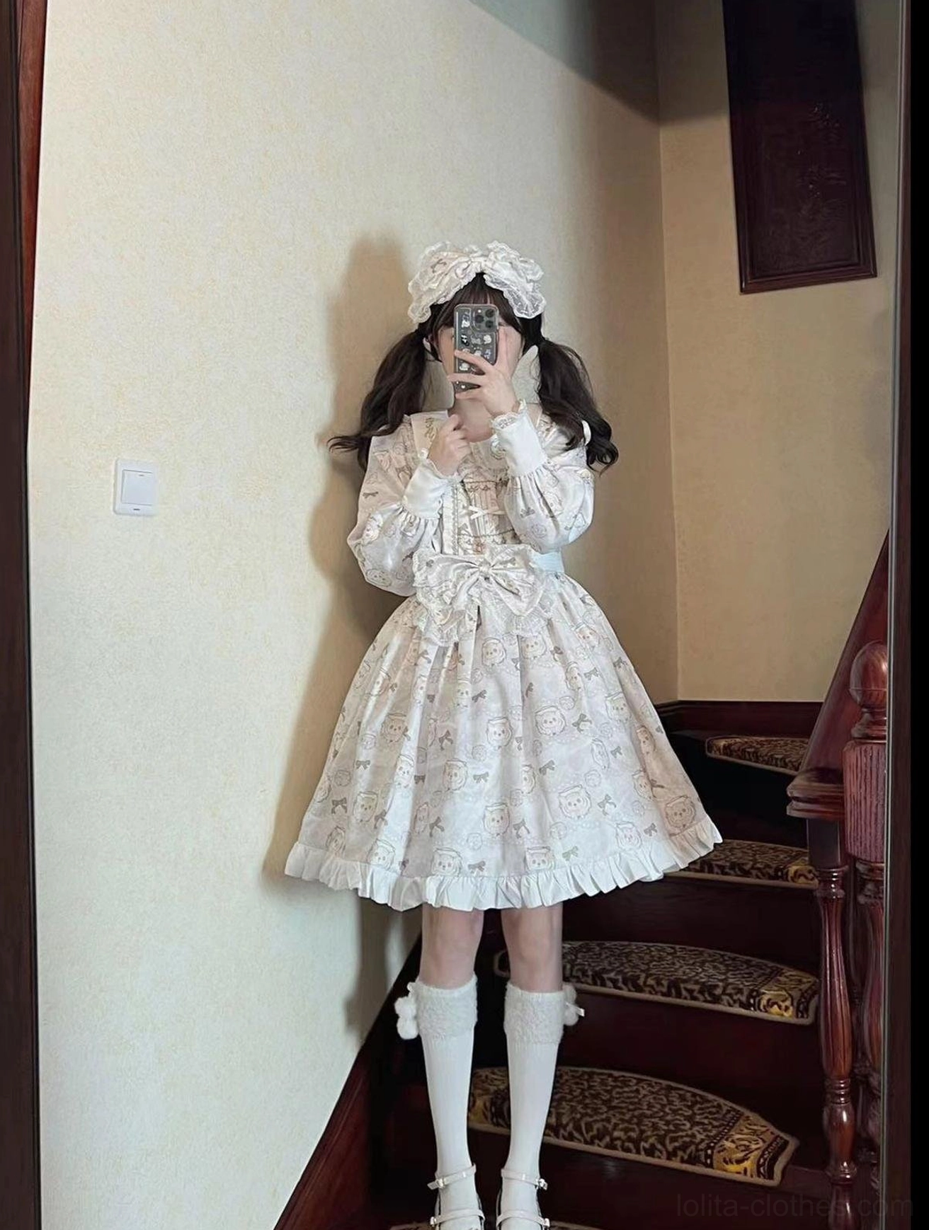White tiger print lolita OP dress with light pattern simple A-line silhouette ruffled skirt hem worn with white headband and white socks on staircase mirror background